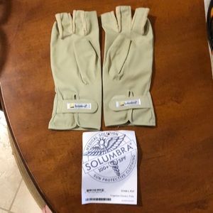 Solumbra Fingerless Gloves